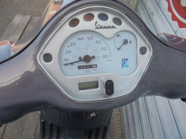 VESPA LX 50 4 Takt