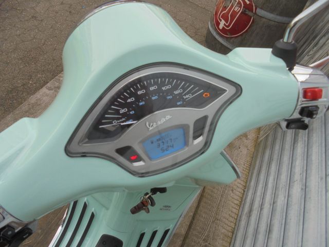 VESPA Primavera 125 Iget E5