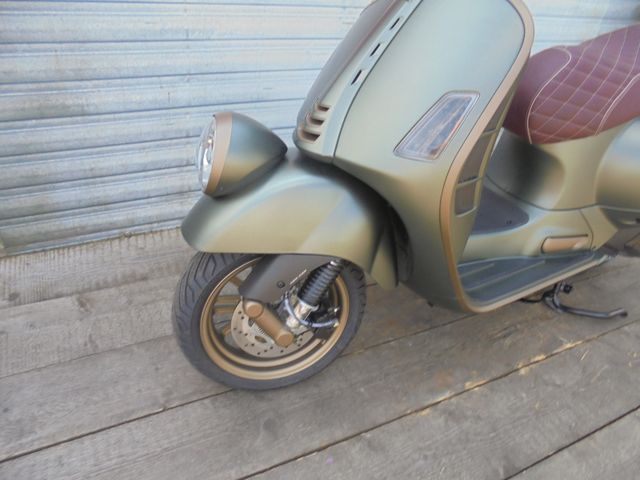 VESPA GTV 310 RH Edition matt green 13 ZOLL