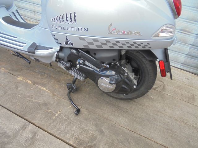 VESPA LX 125 4 Takt