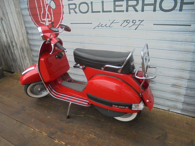 VESPA PX 200 E