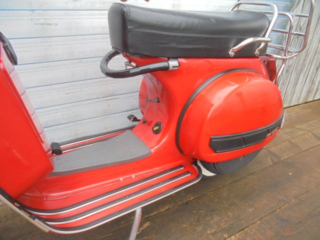 VESPA PX 200 E