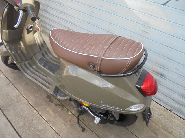 VESPA LX Sprint S 50 4 Takt schlamm grün