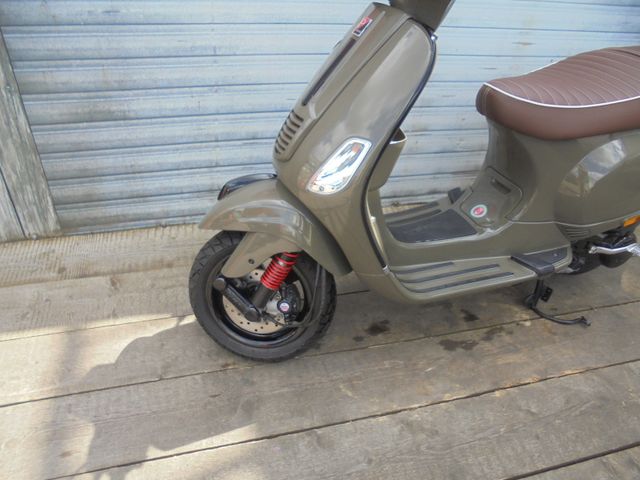 VESPA LX Sprint S 50 4 Takt schlamm grün