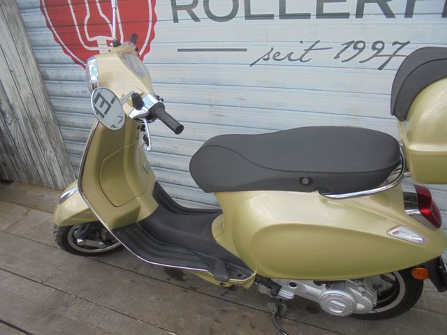 VESPA Primavera 50 4 Takt Iget 75 Jahre