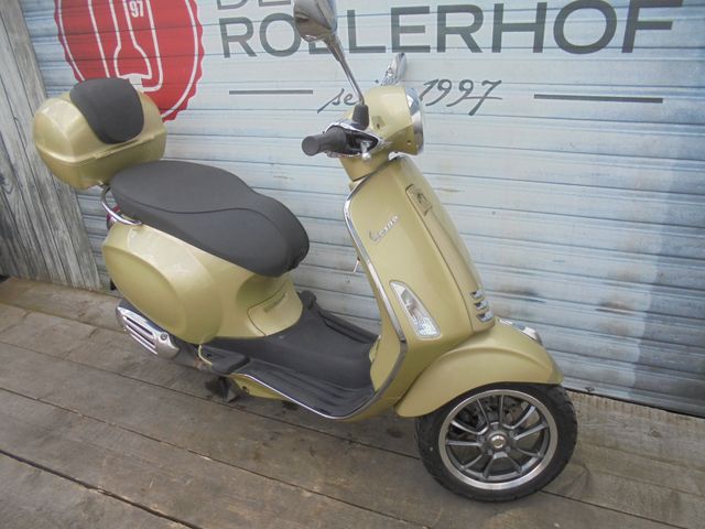 VESPA Primavera 50 4 Takt Iget 75 Jahre