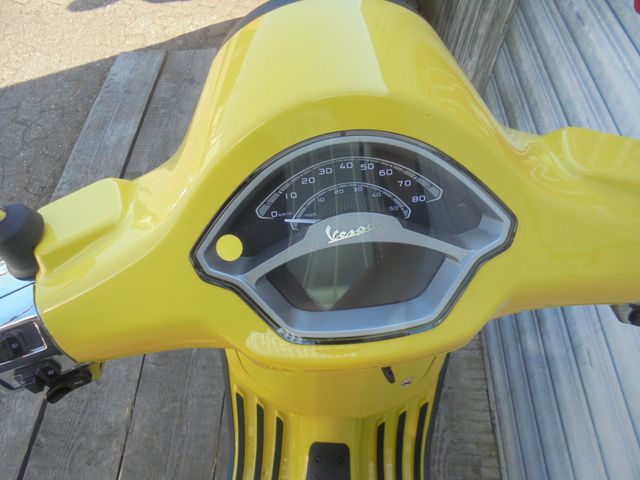 VESPA Primavera 50 ccm iGet Euro 5