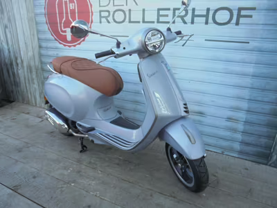 Vespa Primavera 125