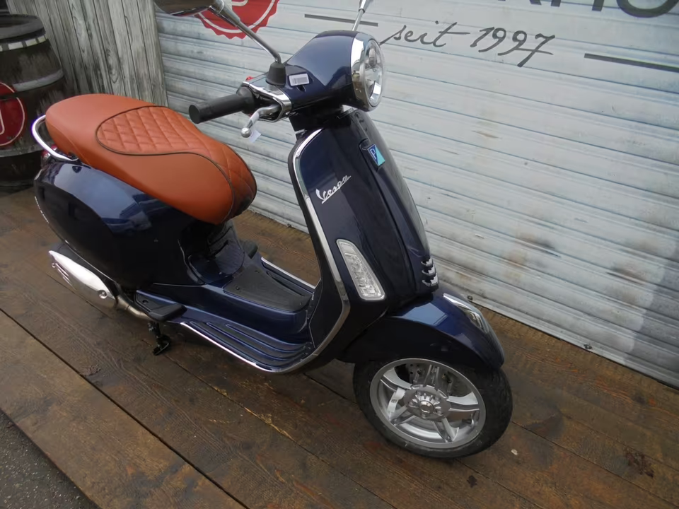 Vespa Primavera 125
