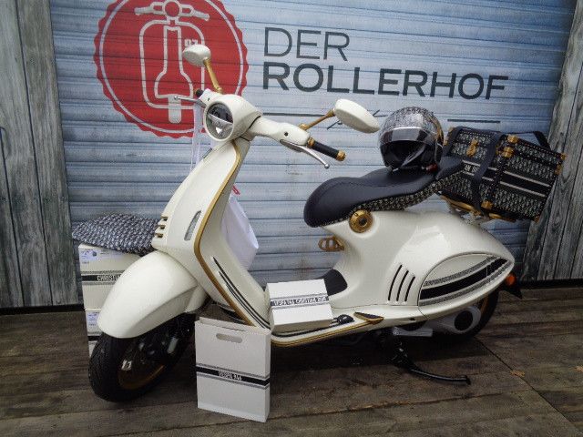 Vespa 946 125 Christian Dior Weihnachtspreis !