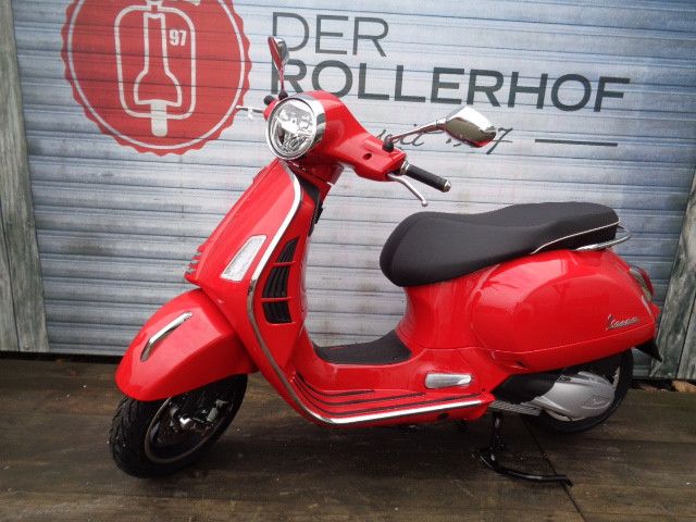 Vespa GTS 300 HPE RST Mod. 2023 sofort