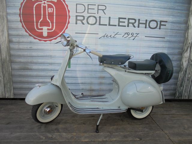 Vespa Acma 125 B196