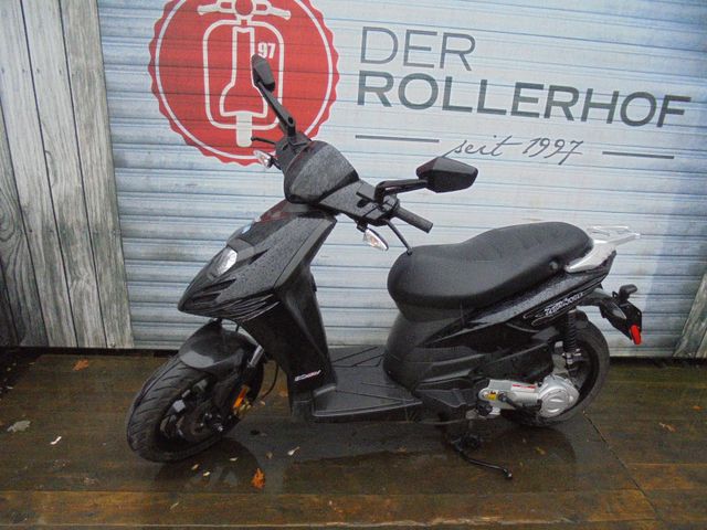 Piaggio New Typhoon R 50 $T / New TPH R 50 4T
