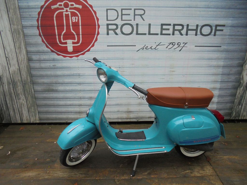 Vespa Primavera 125 ET3 B 196