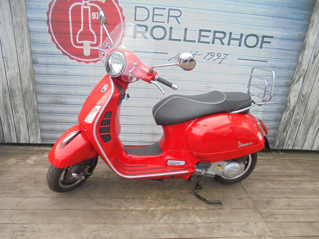 Vespa GTS 300 super