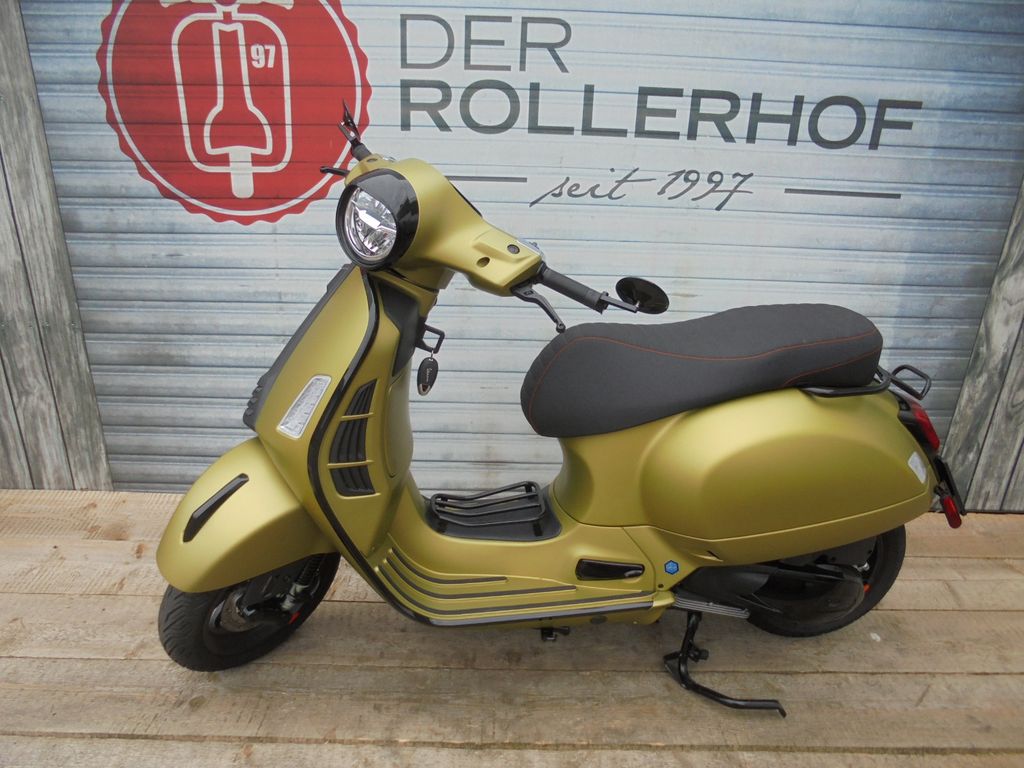 Vespa GTS 300 Super Sport RST keyless Top Ausstattung