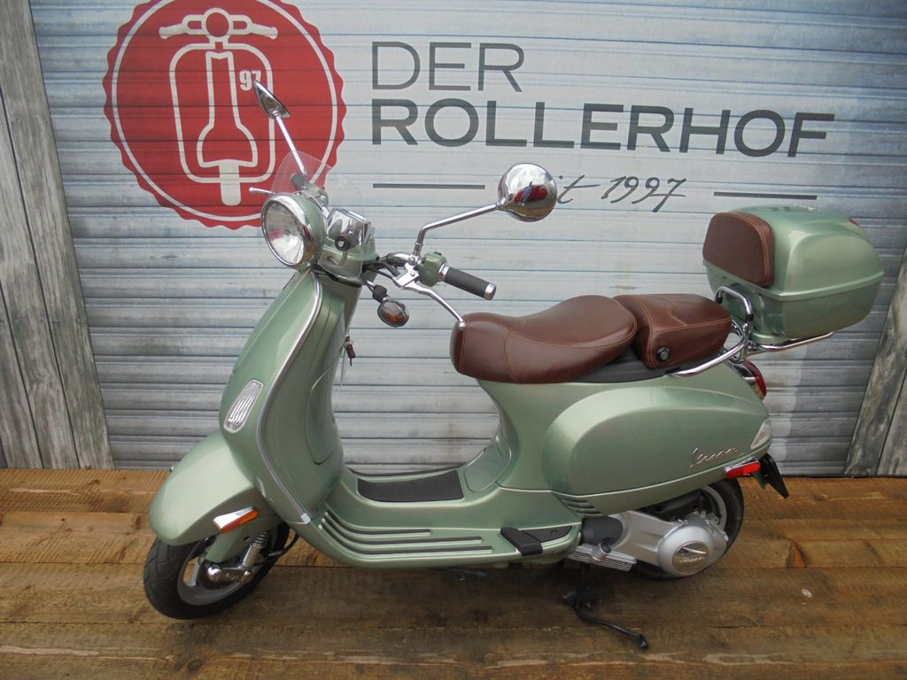 Vespa LXV 150 Ie 4 Takt wie neu USA