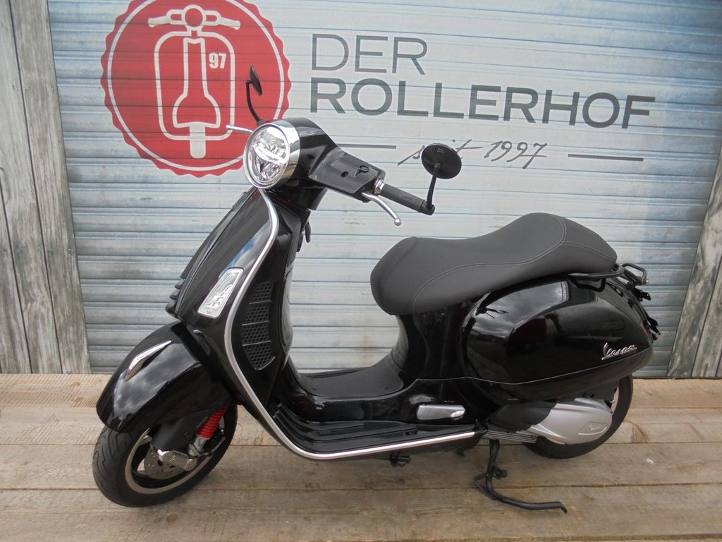 Vespa GTS 300 Super HPE