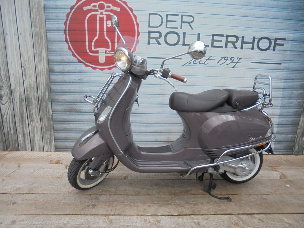 Vespa LXV 50 4 Takt Vie Della Moda