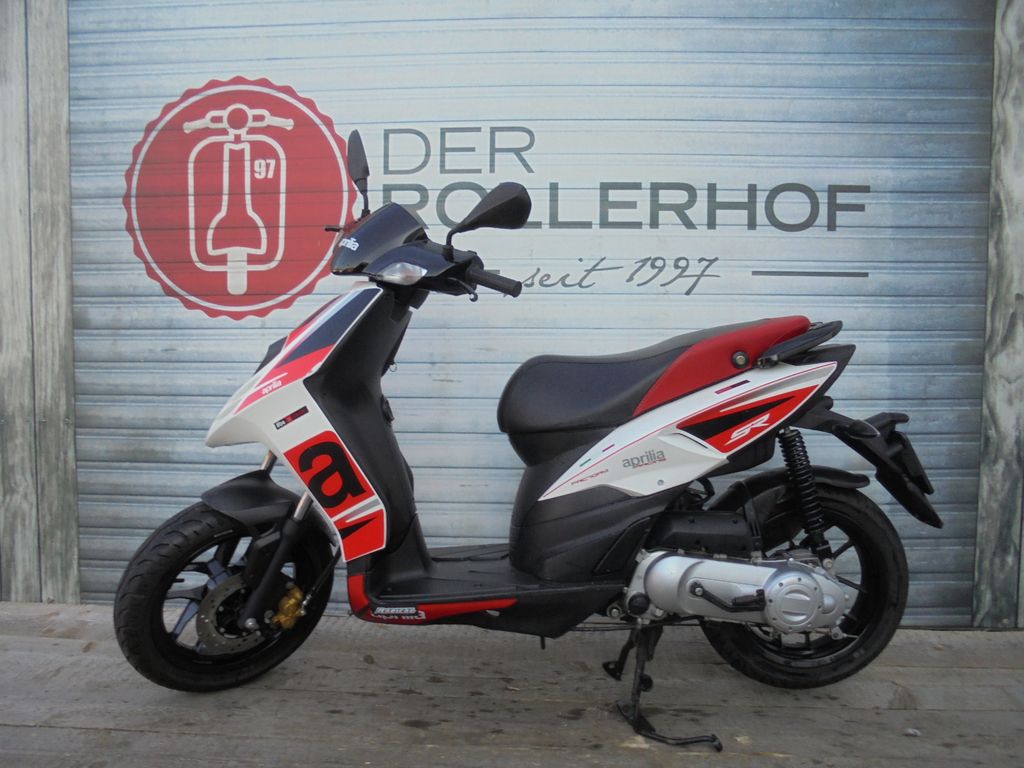 Aprilia SR Motard 50 2T