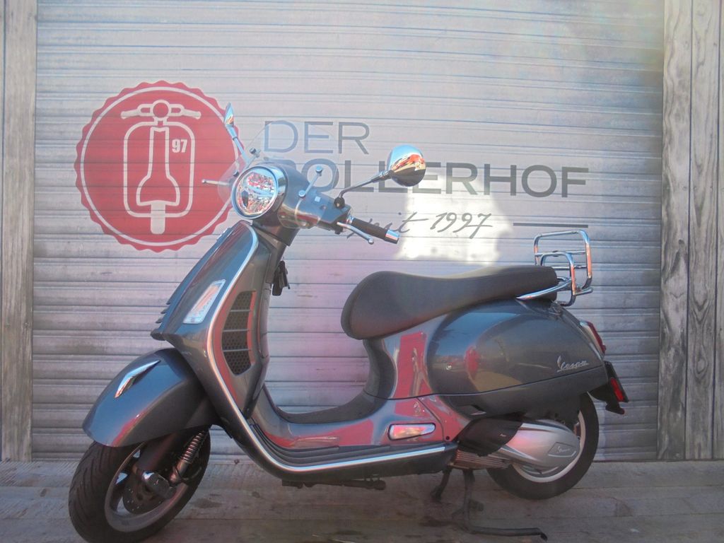 Vespa GTS 300 Touring HPE E5