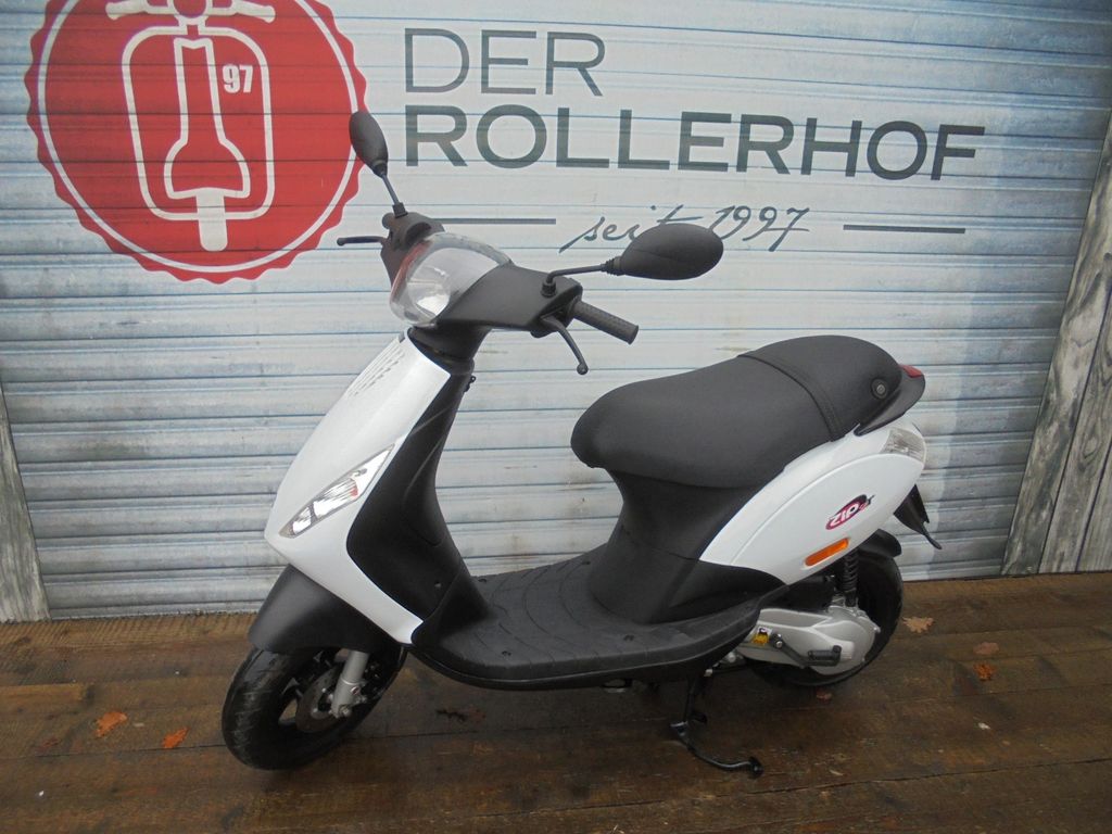 Piaggio ZIP 50 2 Takt wie neu