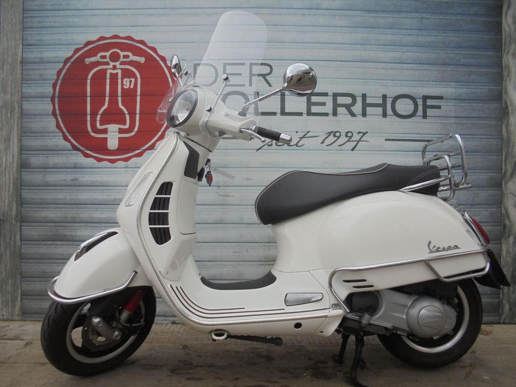 Vespa GTS 300 Vollausstattung