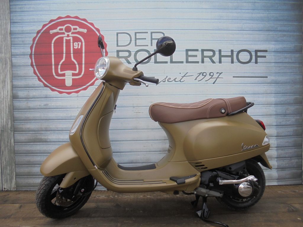Vespa LX 125 4 Takt matt grün
