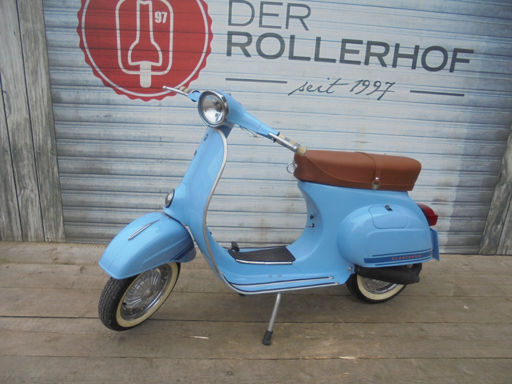 Vespa Primavera 125 ET3 B 196