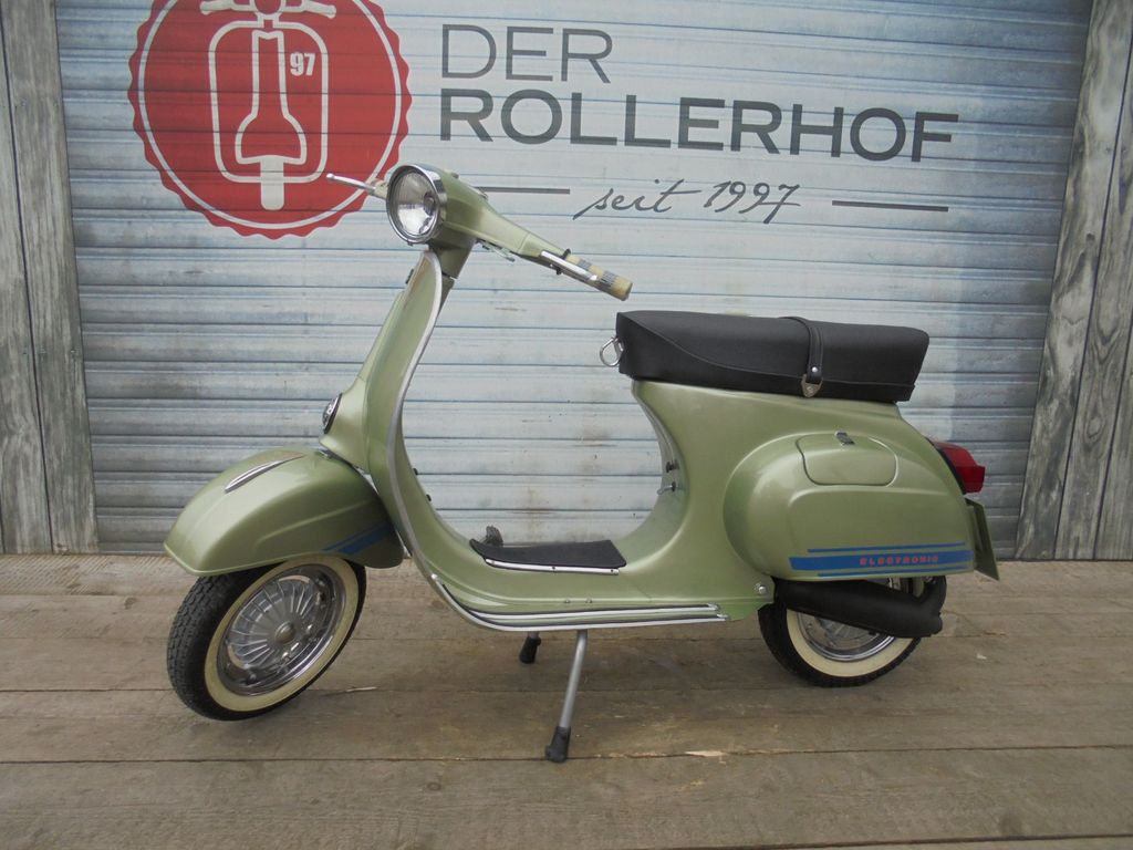 Vespa Primavera 125 ET3 B 196