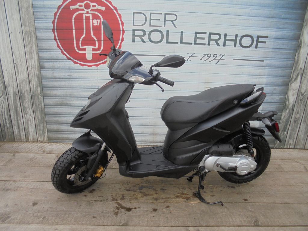 Piaggio New Typhoon 50 2T / New TPH 50 2 Takt