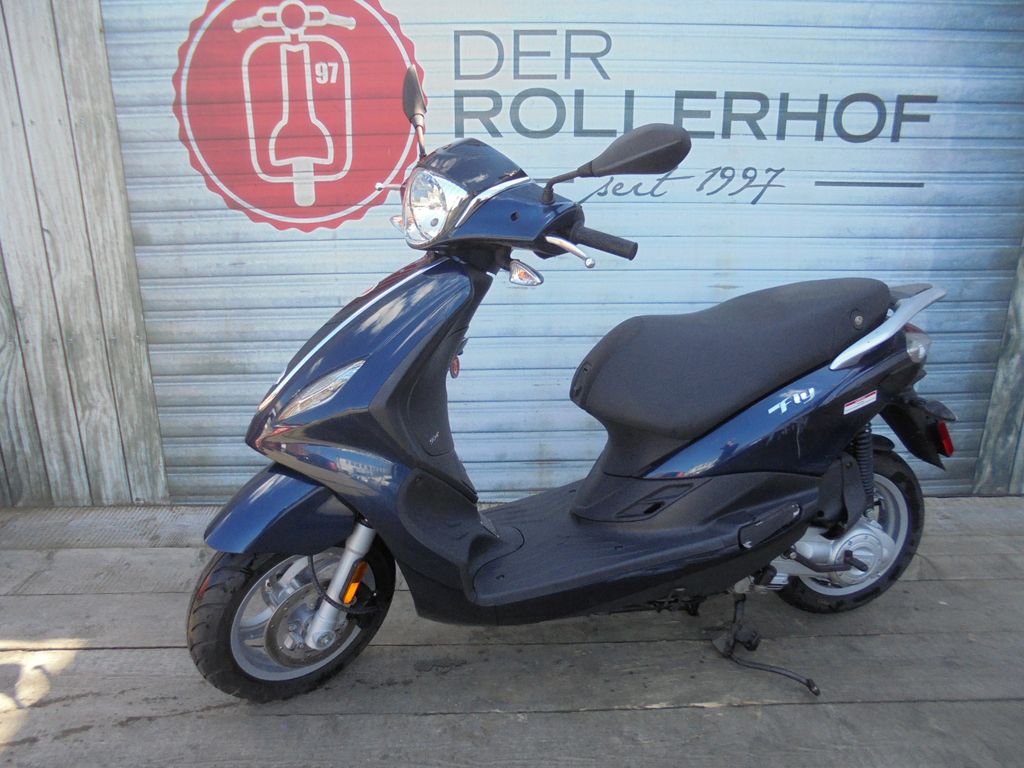 Piaggio New Fly 50 4 Takt USA Version