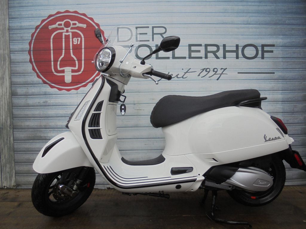 Vespa GTS 300 Super Sport E5