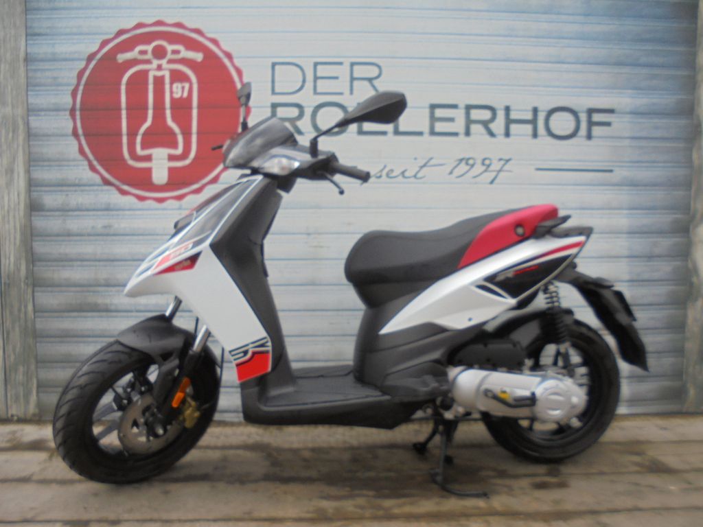 Aprilia SR 50 Motard 2 Takt