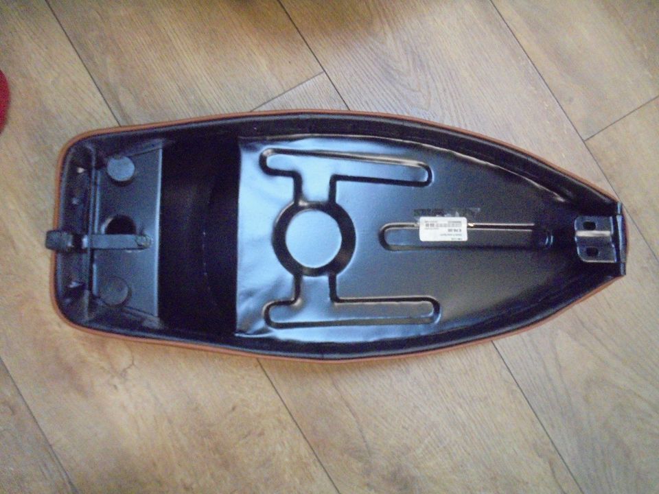 Vespa V 50 S N 50 Primavera PV ET3 Sportsitzbank Sitzbank