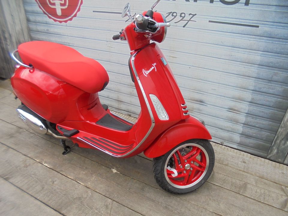 Vespa Primavera 125 RST ABS E5+ FL RED