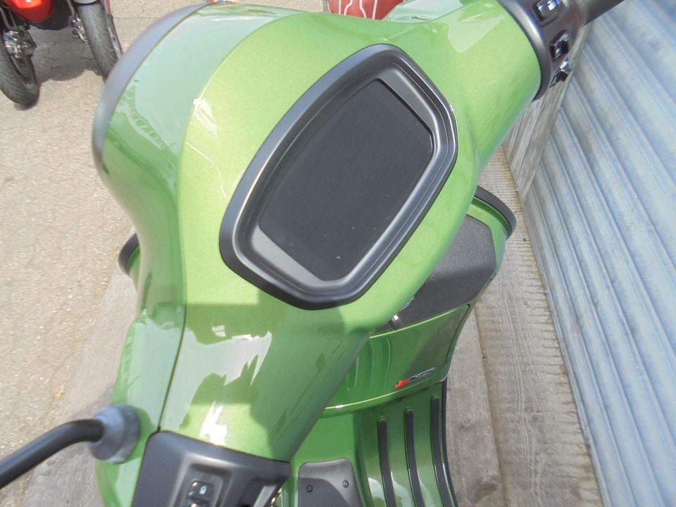 Vespa GTS 125 Super Sport FL E5+ Keyless