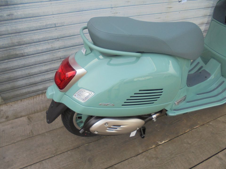 Vespa GTS 310 80th FL E5+ Keyless