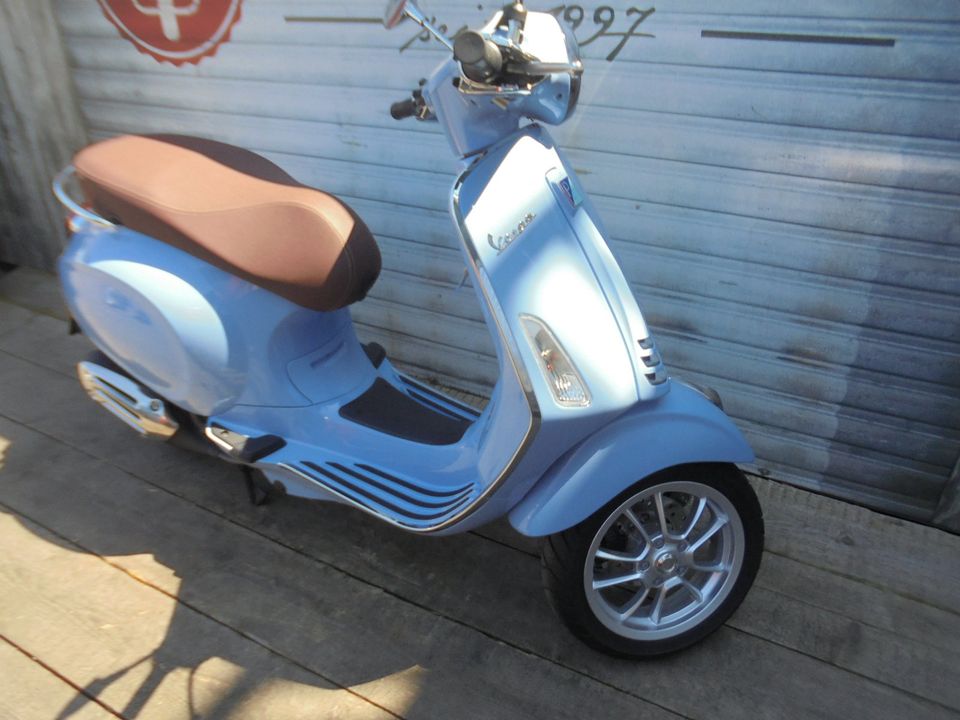 Vespa Primavera 50 iGet 4 Takt wie neu NR 302