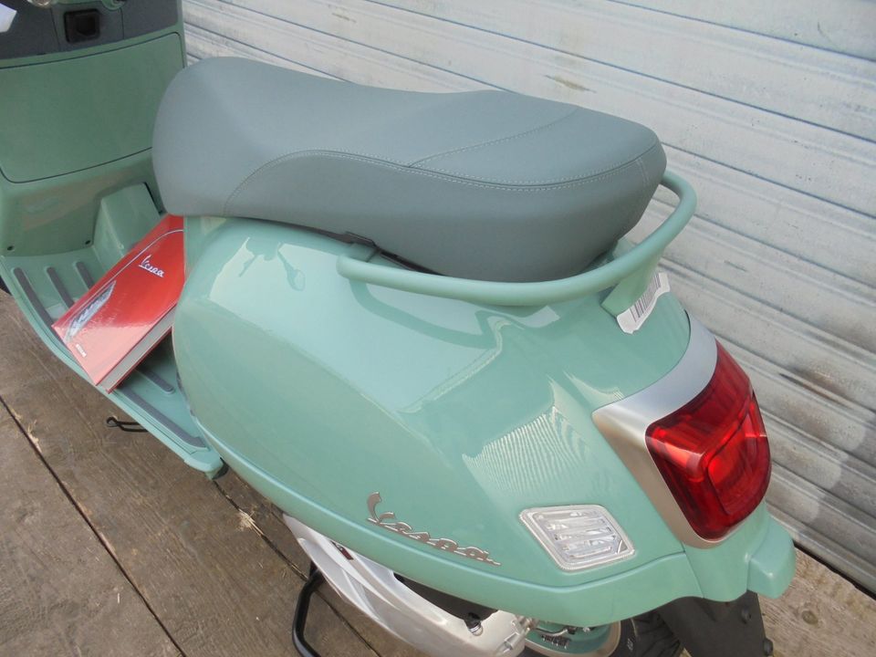 Vespa GTS 310 80th FL E5+ Keyless
