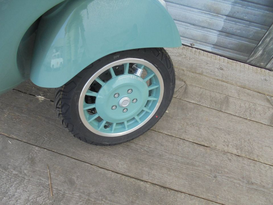 Vespa GTS 310 80th FL E5+ Keyless