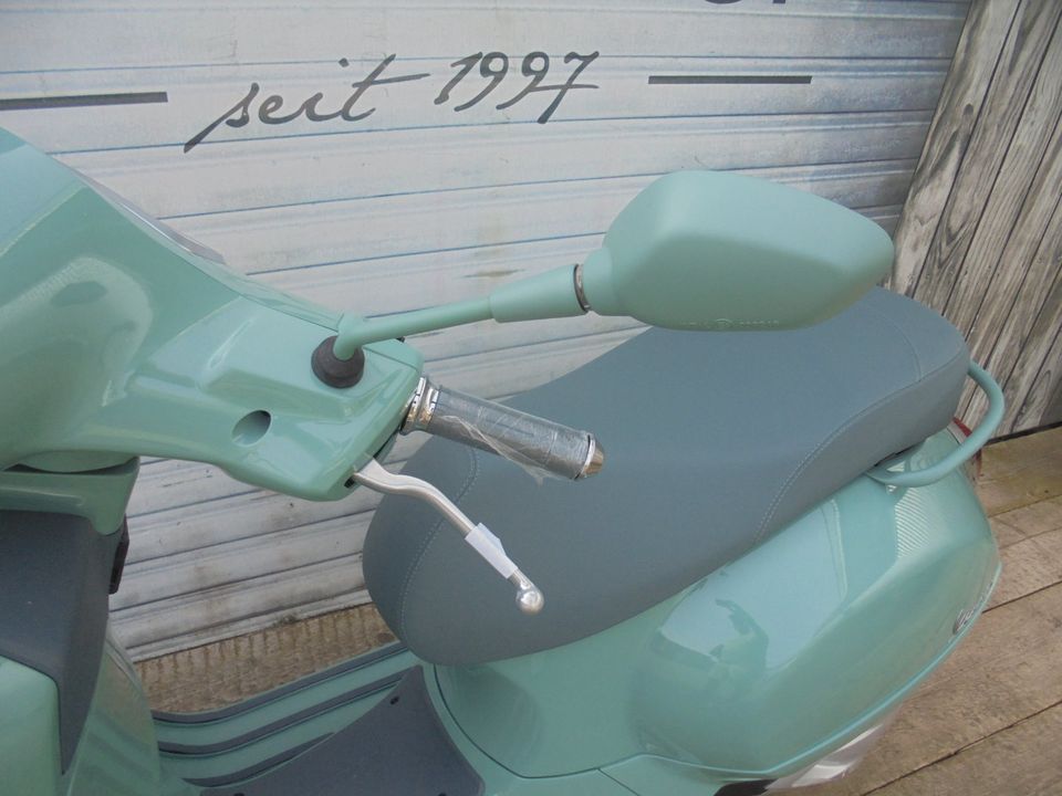 Vespa GTS 310 80th FL E5+ Keyless