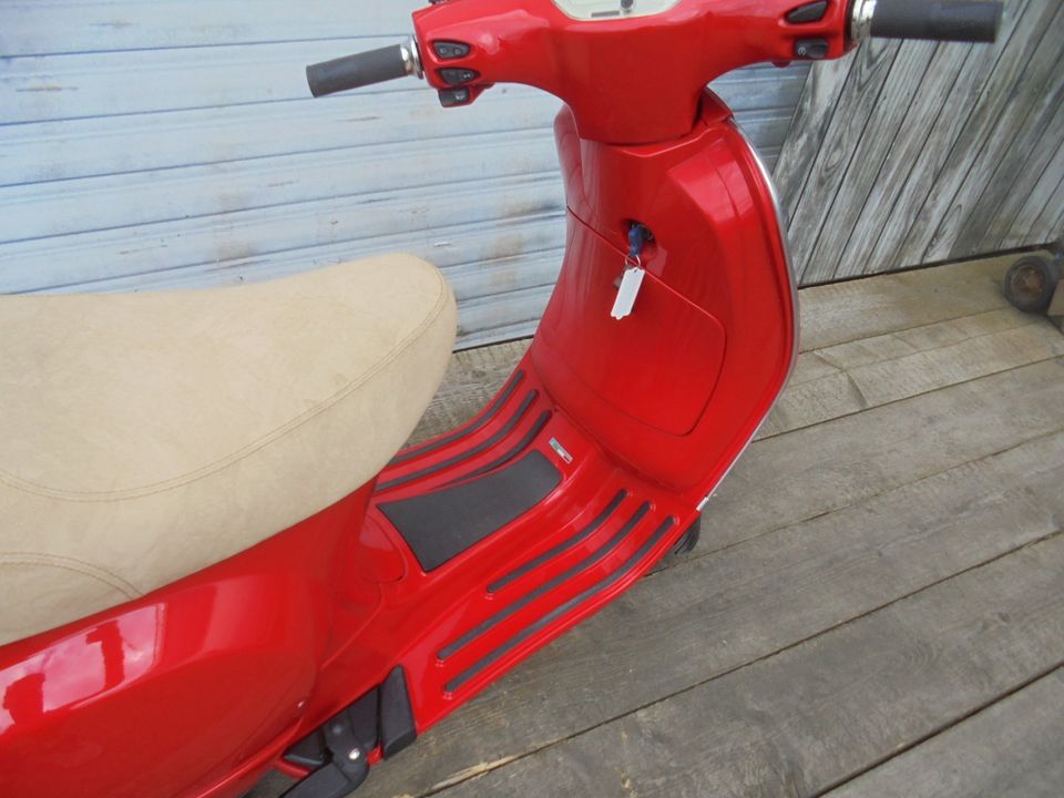 Vespa LX 125 IE 4 Takt NR 182