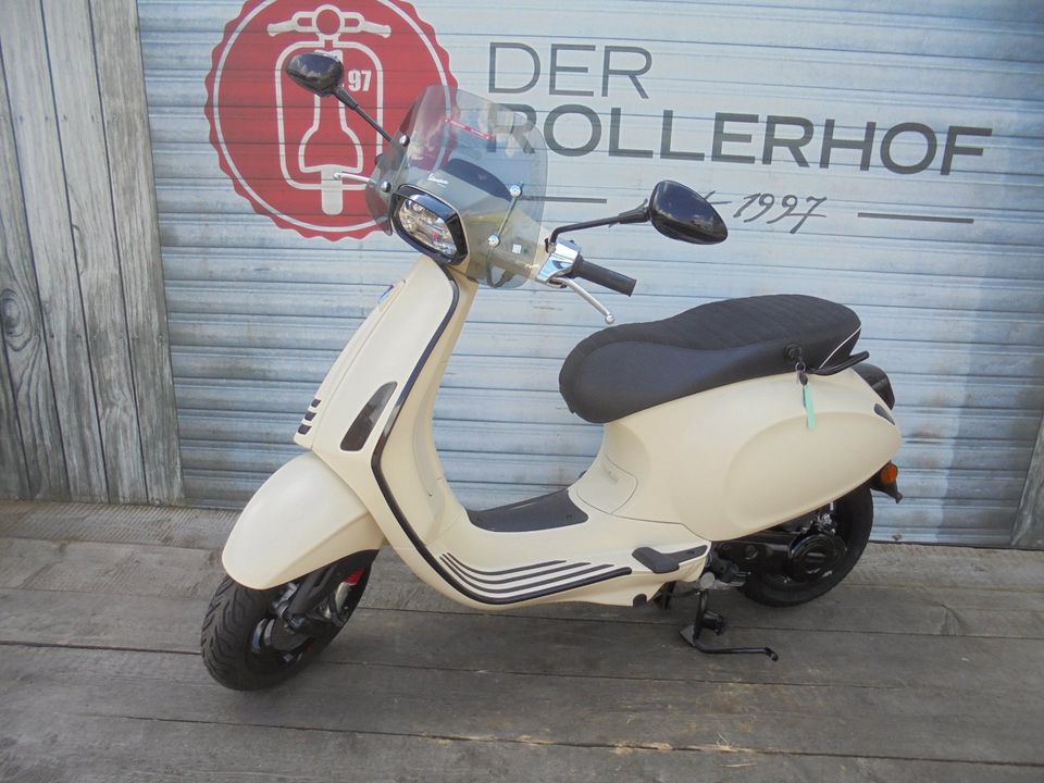 Vespa Sprint RH Edition Mercedes AMG matt beige 50 E5