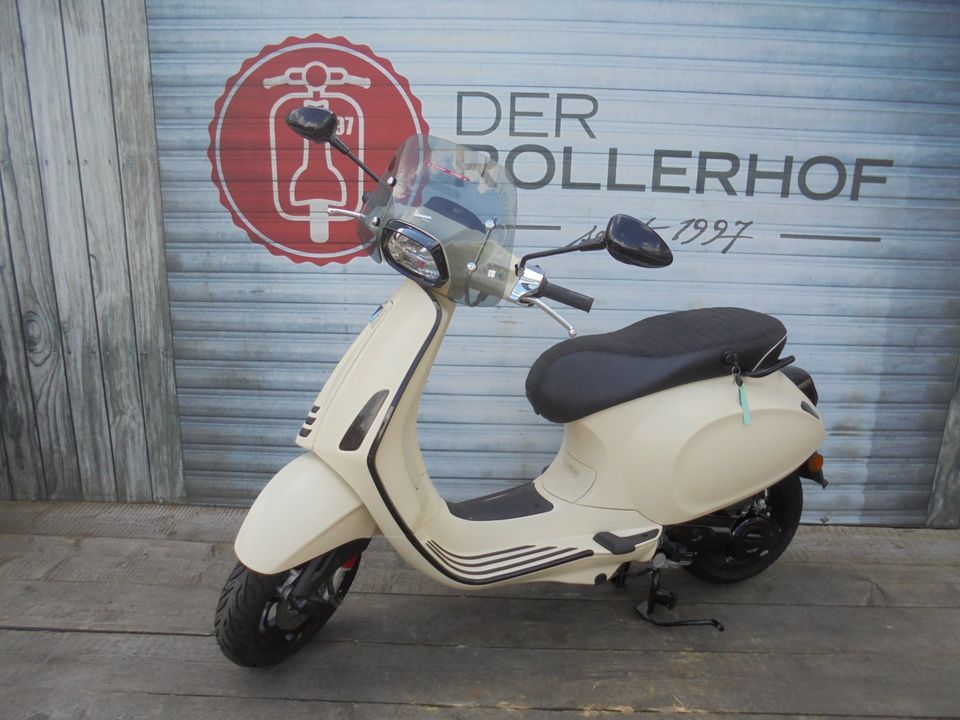 Vespa Sprint RH Edition Mercedes AMG matt beige 50 E5