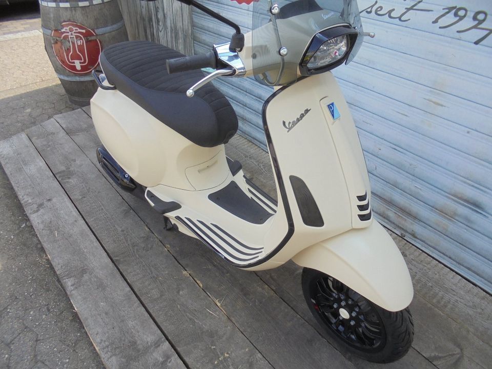 Vespa Sprint RH Edition Mercedes AMG matt beige 50 E5