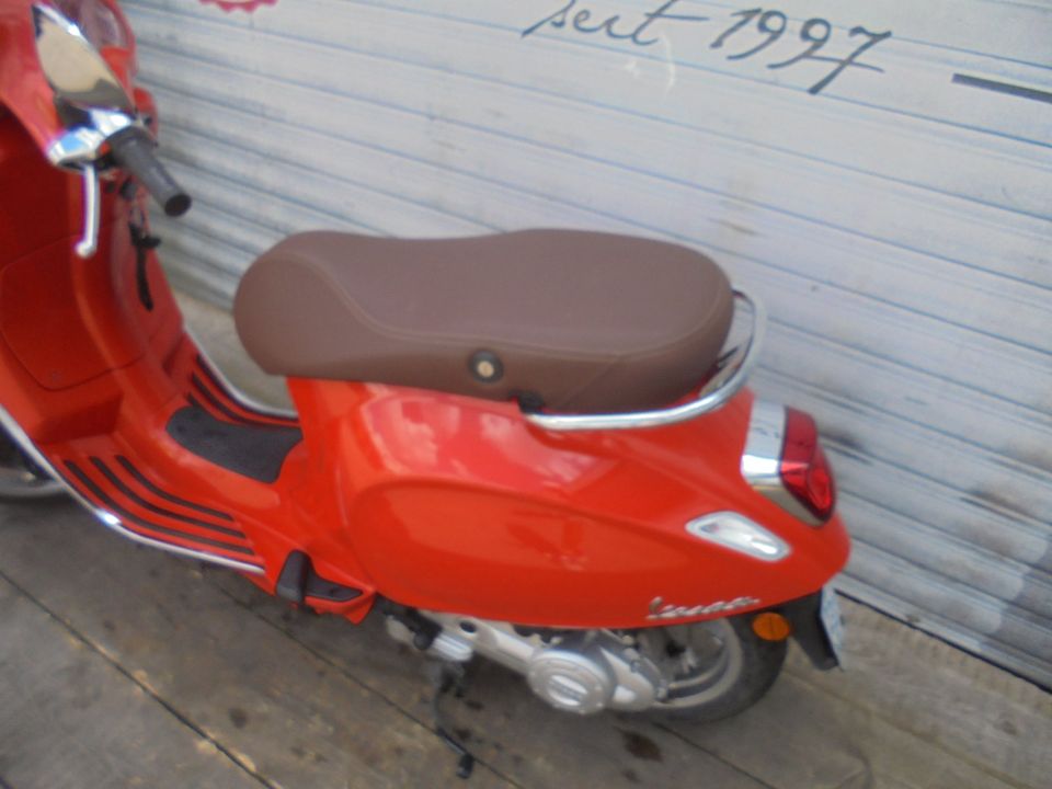 Vespa Primavera 50 Iget NR 172