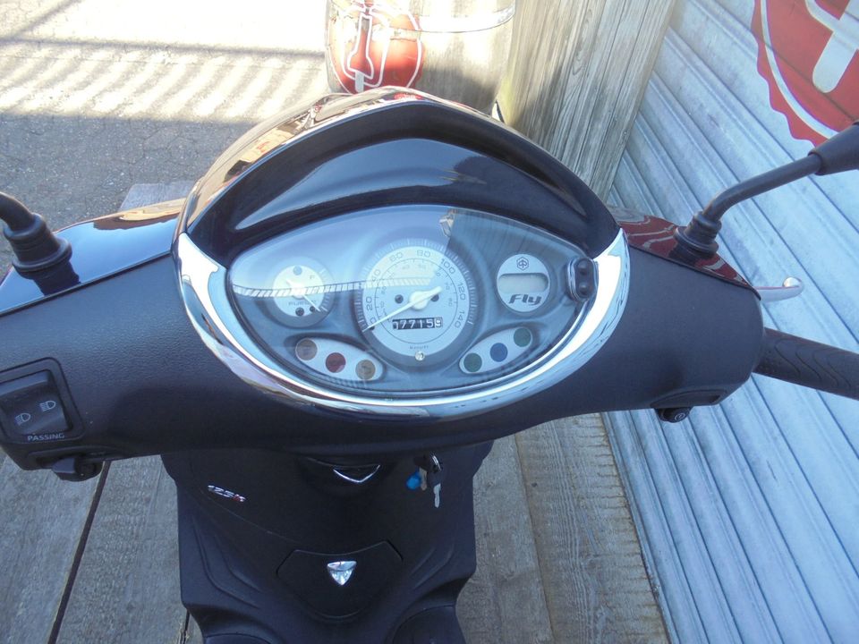 Piaggio New Fly 125 4 Takt NR 153