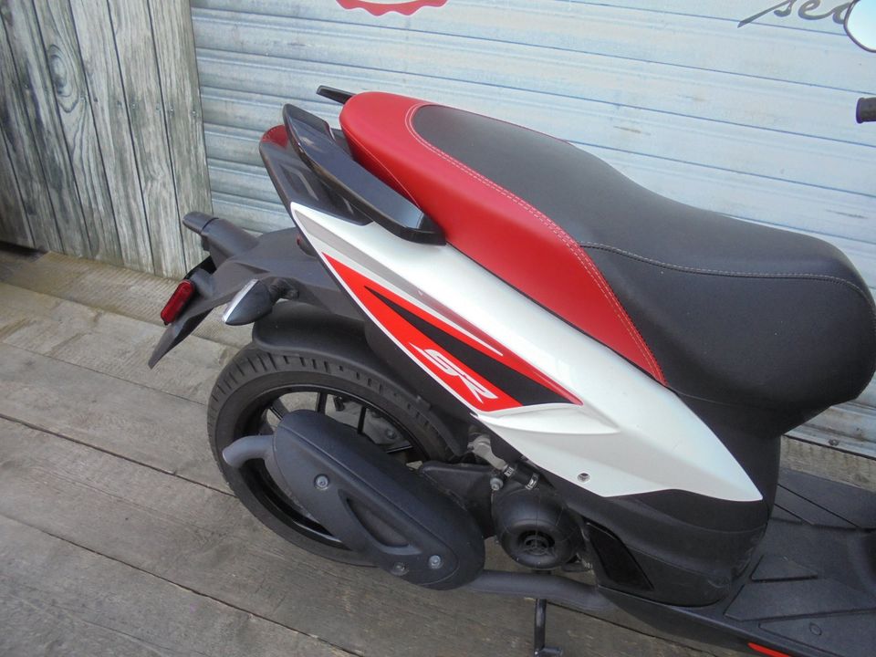 Aprilia SR 50 Motard 2 Takt NR 67
