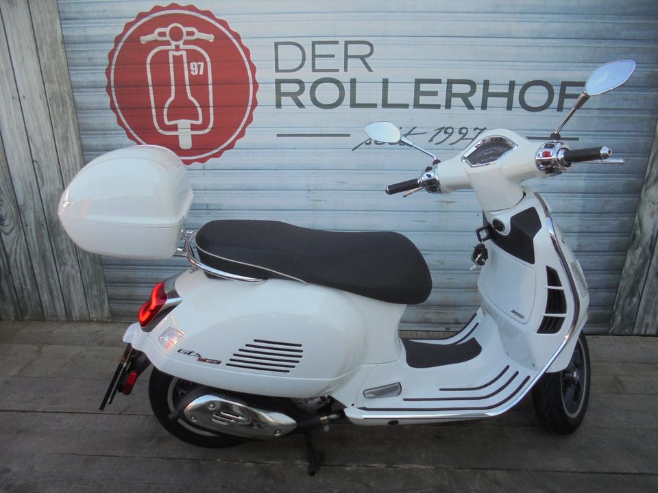 Vespa GTS 300 Super E5 NR192